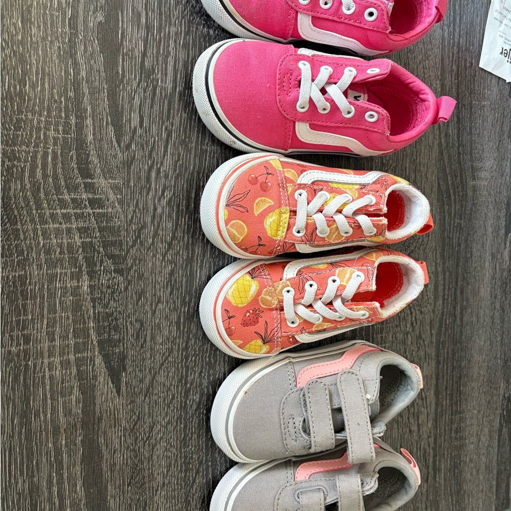 Vans Pink and Orange Sneakers Vibrant Canvas Low-Top